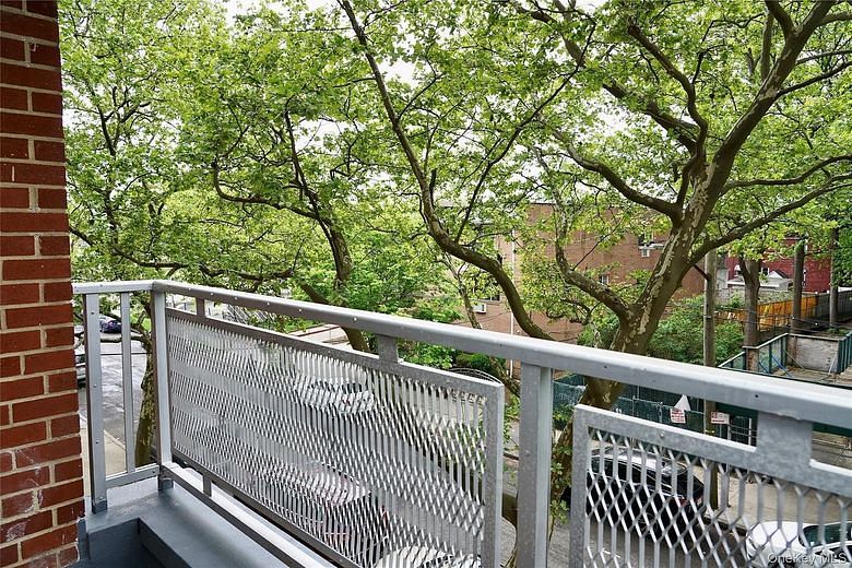 1165 E 54th Street #3S