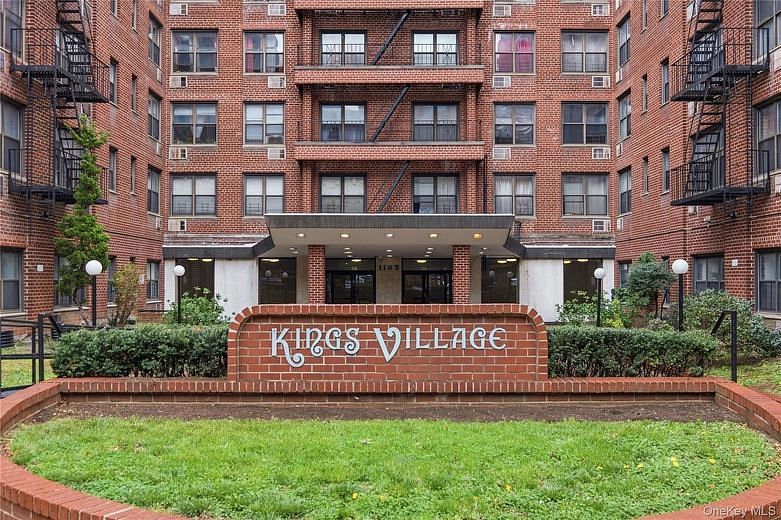 1165 E 54th Street #4G