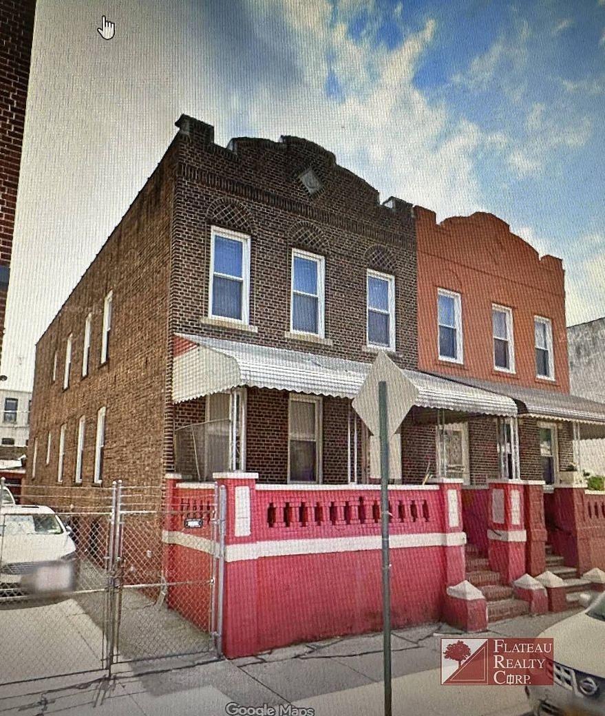 1168 Lincoln Place