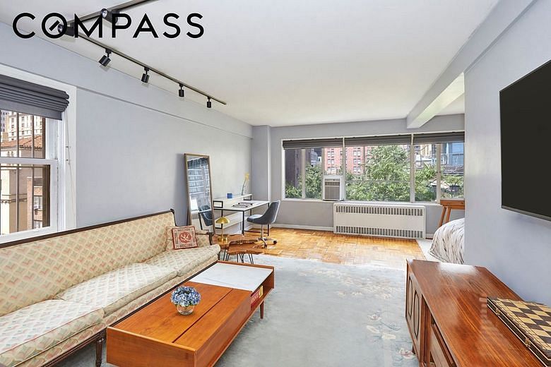 117 East 37th Street #8F