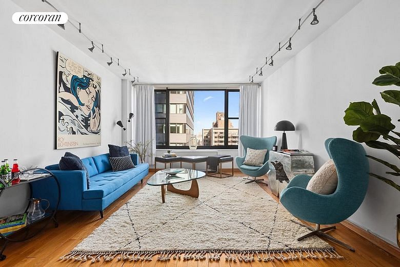 117 East 57th Street #32G