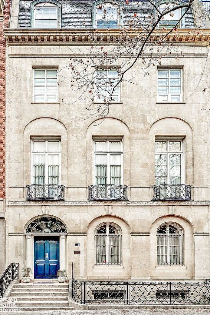 117 East 70th Street