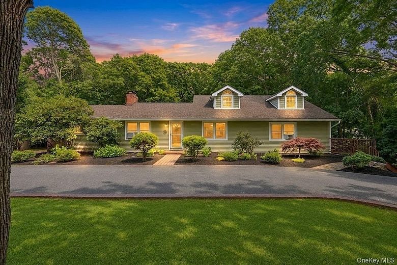 117 Hallock Road