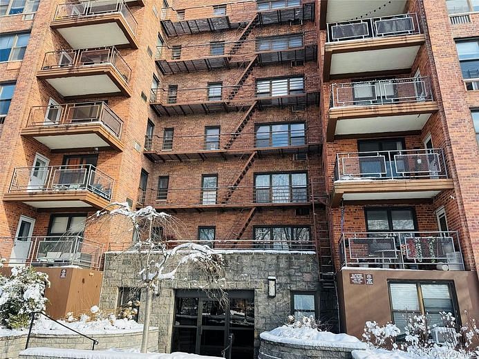 117 S Highland Avenue #L2