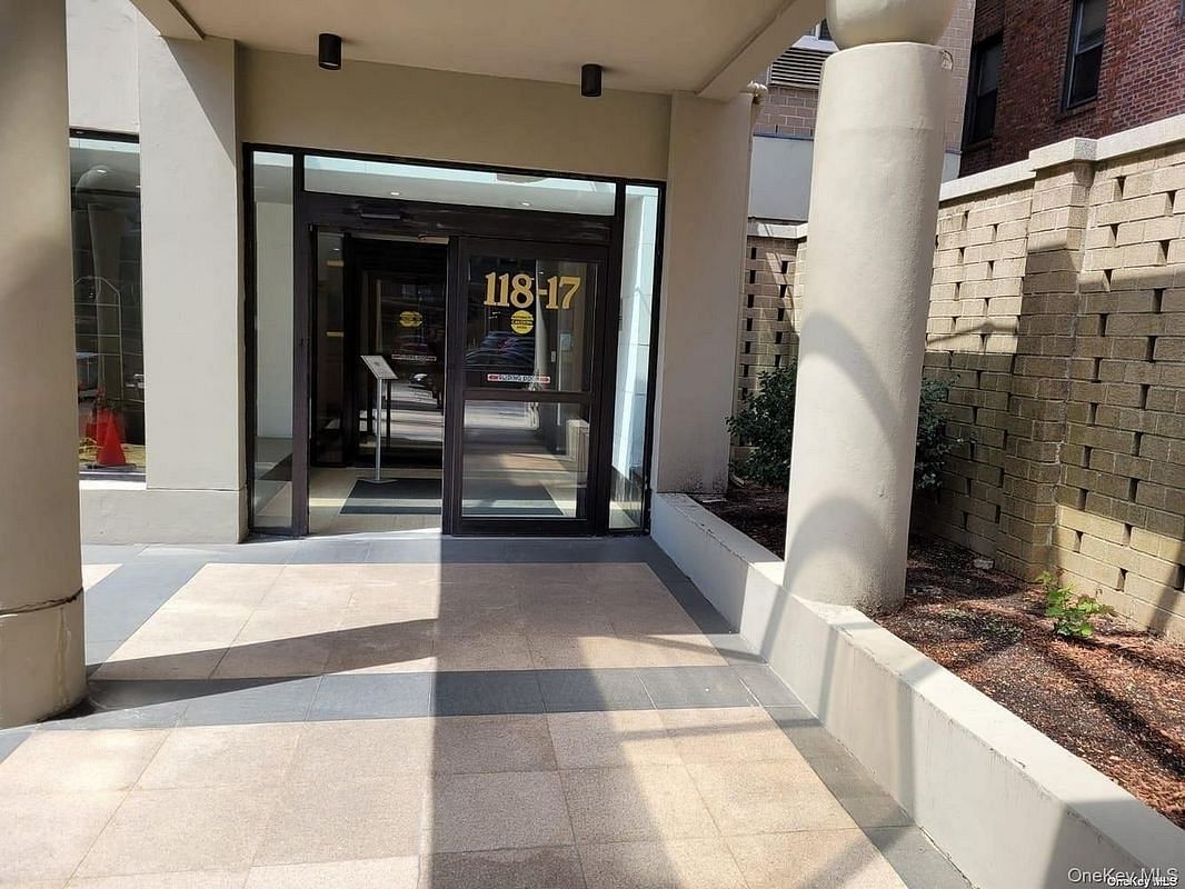 Image 1 of 24 for 118-17 Union Turnpike Tpke #14E in Queens, Forest Hills, NY, 11375