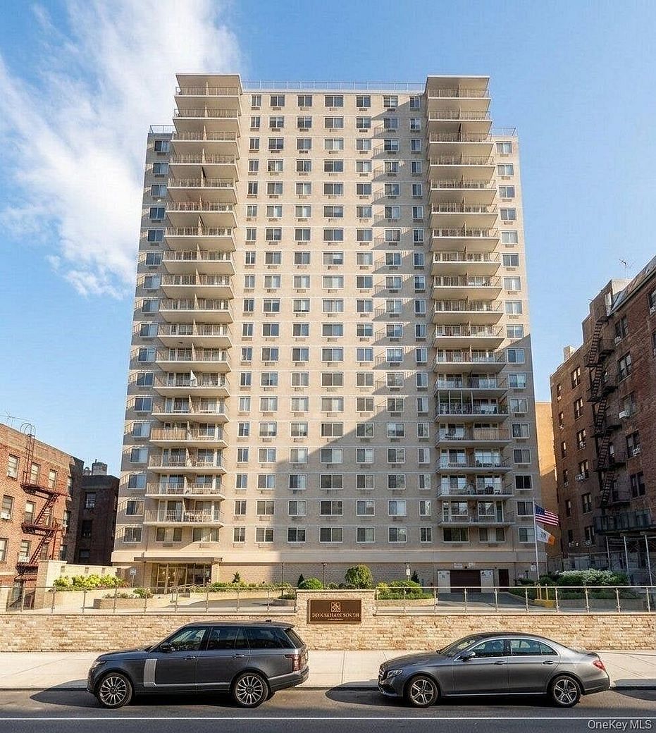 118 18 Union Tpke #Apt B4