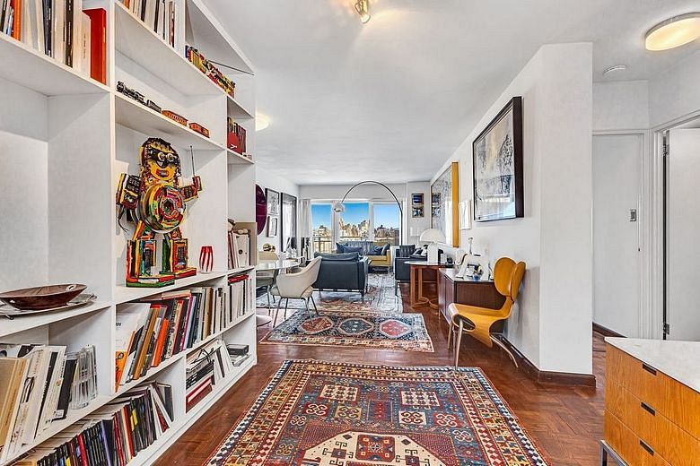 118 East 60th Street #27E