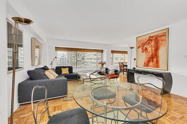 118 East 60th Street #31G