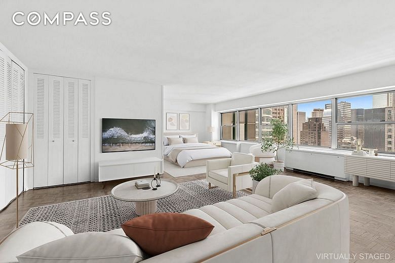 118 East 60th Street #32F