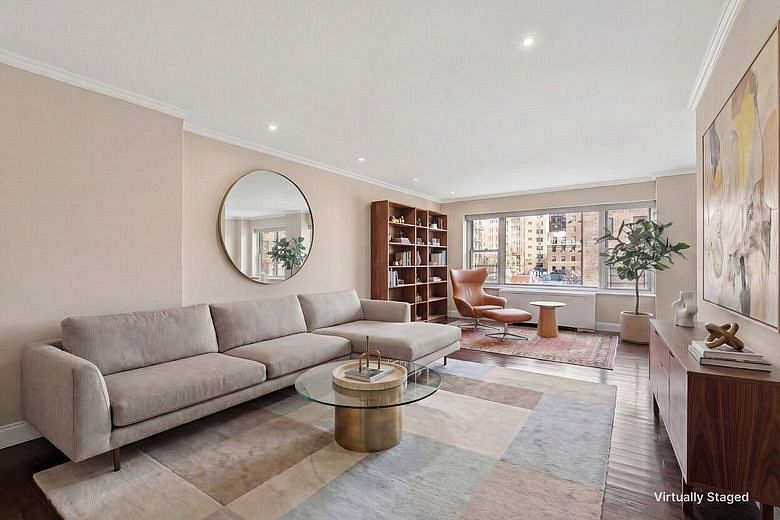 118 East 60th Street #8CD