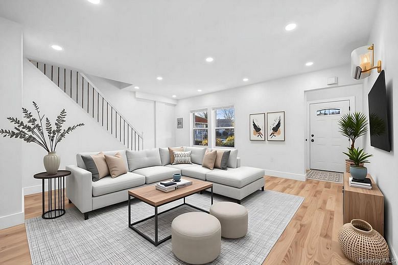 11809 Nashville Boulevard