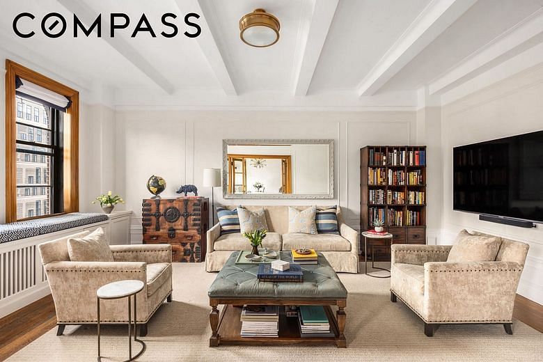 119 West 71st Street #9B