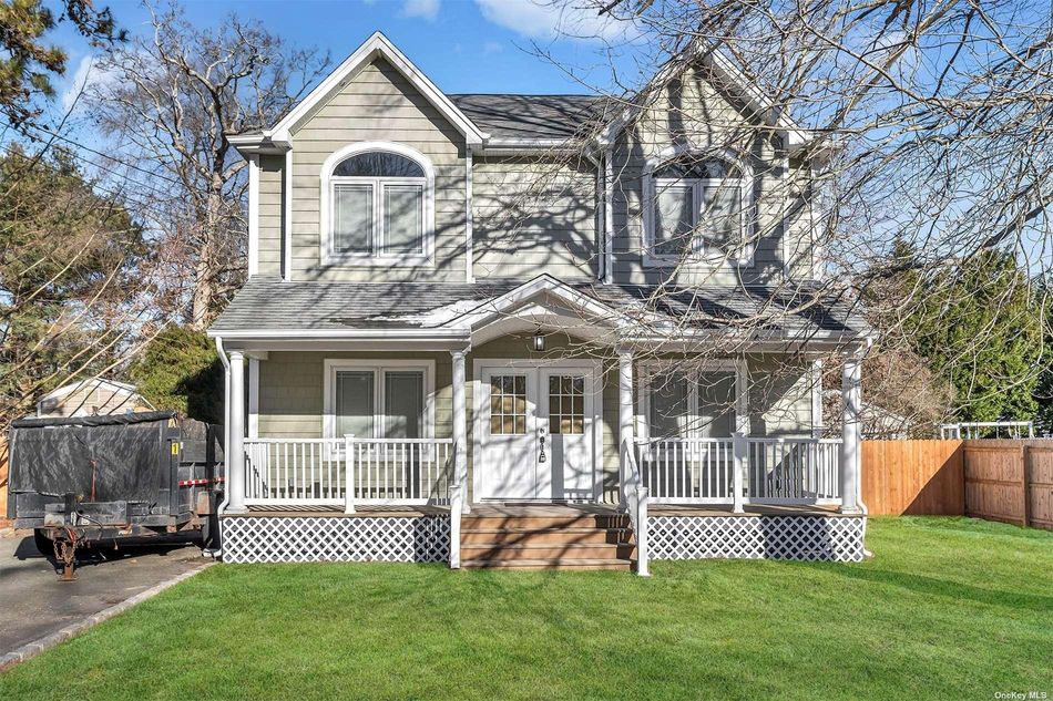 Image 1 of 34 for 119 Woodland Drive in Long Island, East Islip, NY, 11730