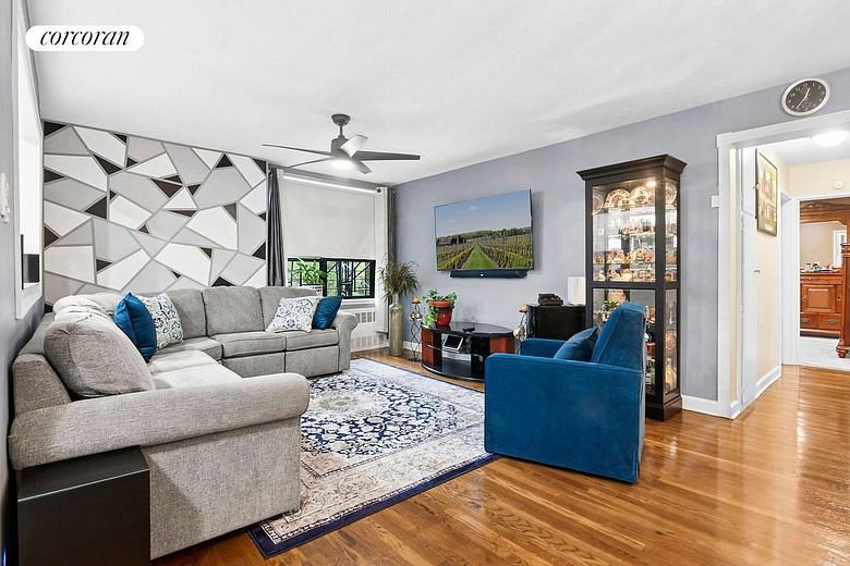 1199 East 53rd Street #3O