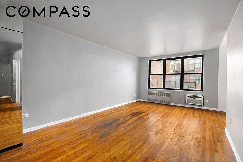 1199 East 53rd Street #6P