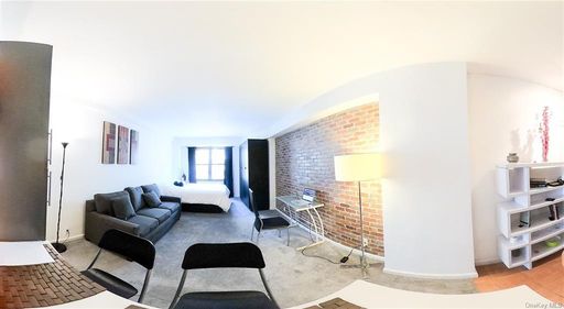 Image 1 of 11 for 220 E 57 Street #17F in Manhattan, New York, NY, 10022
