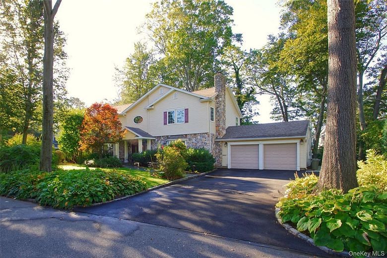 12 Avon Lane