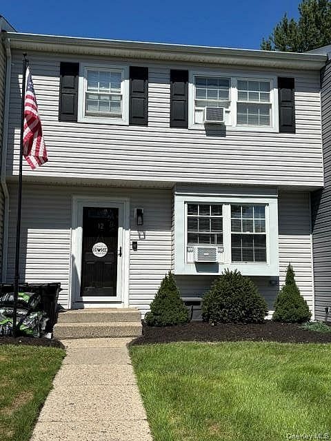 12 Federal Lane