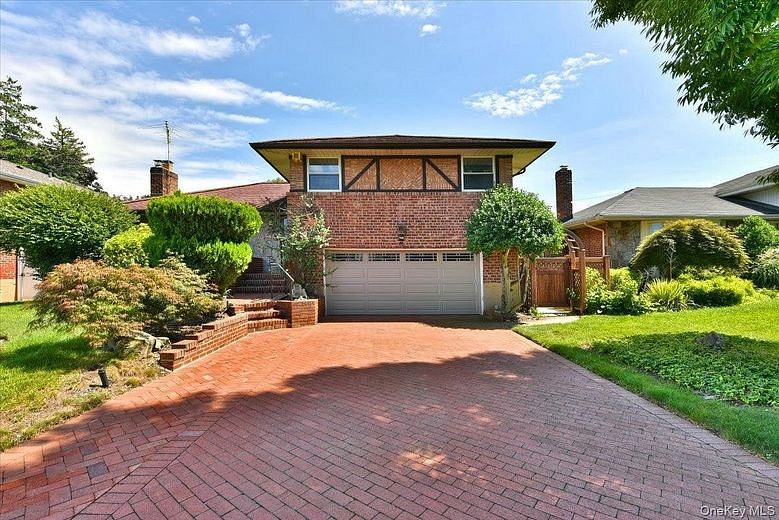 12 Leonard Road
