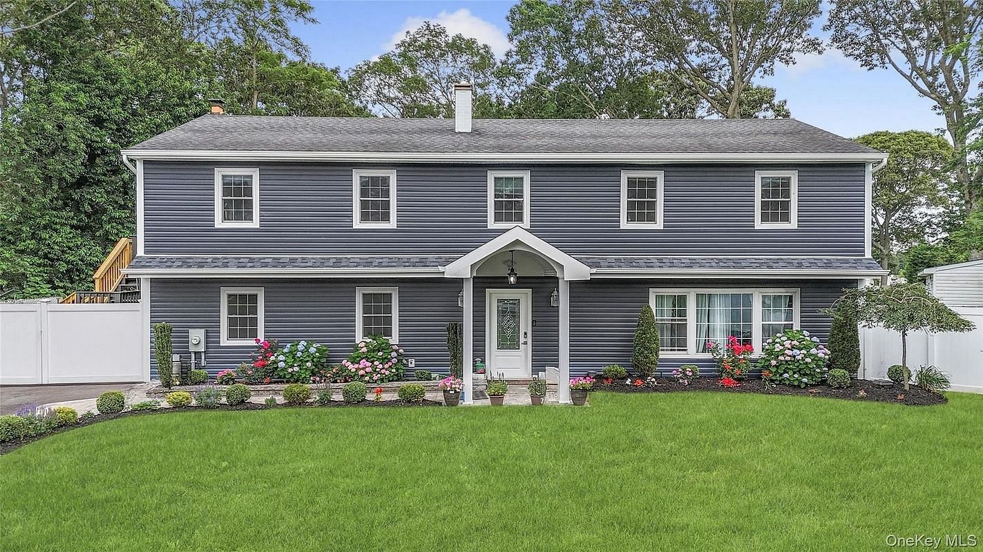 Image 1 of 42 for 12 Michael Court in Long Island, Brookhaven, NY, 11720