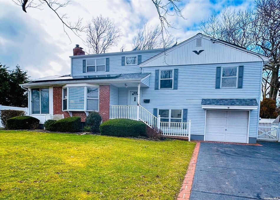 Image 1 of 15 for 12 Norgate Drive in Long Island, Sayville, NY, 11782