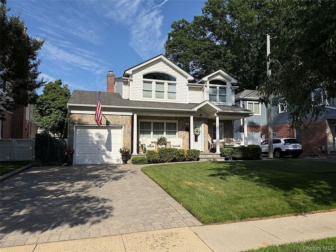 12 Pinewood Lane