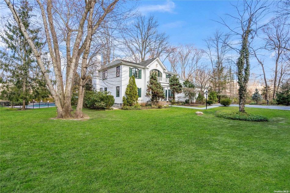 Image 1 of 36 for 12 Raynham Road in Long Island, Glen Cove, NY, 11542