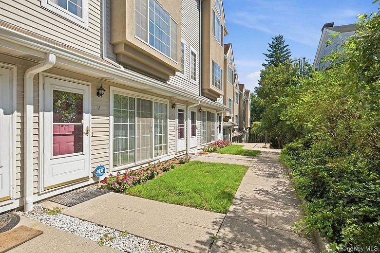12 Soundview Street