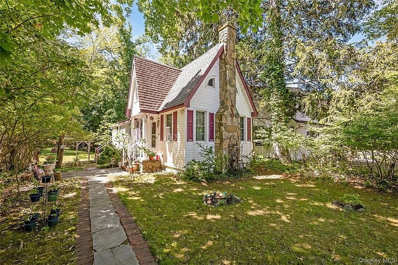 12 Valkyr Road