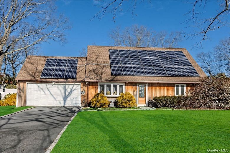 12 Yellowstone Court