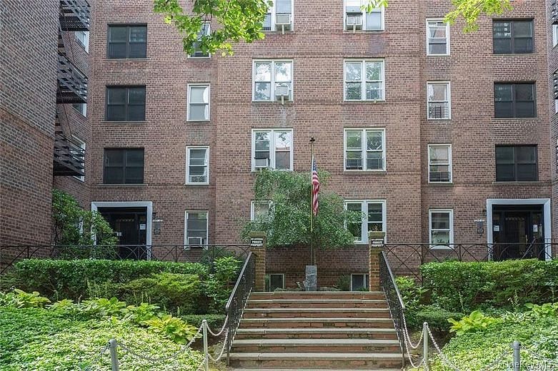 120-10 85th Avenue #5H