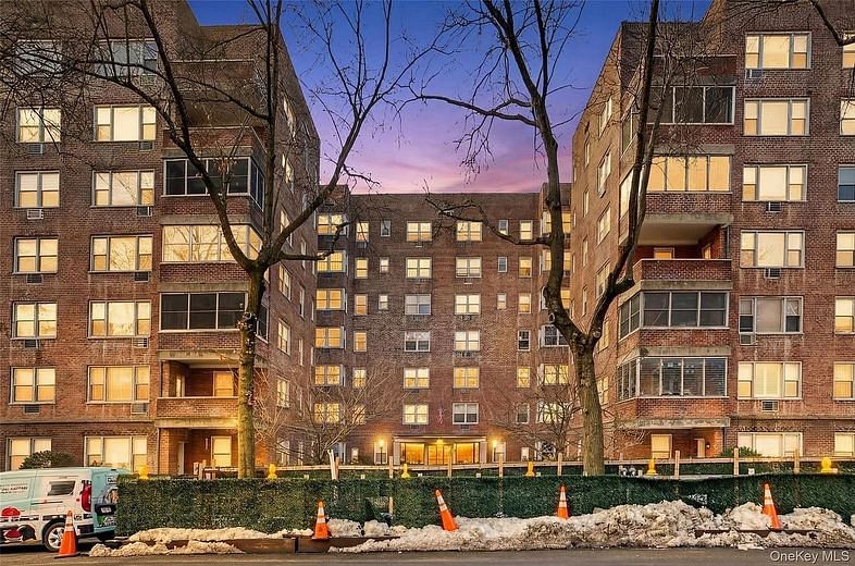 120 E Hartsdale Avenue #5B