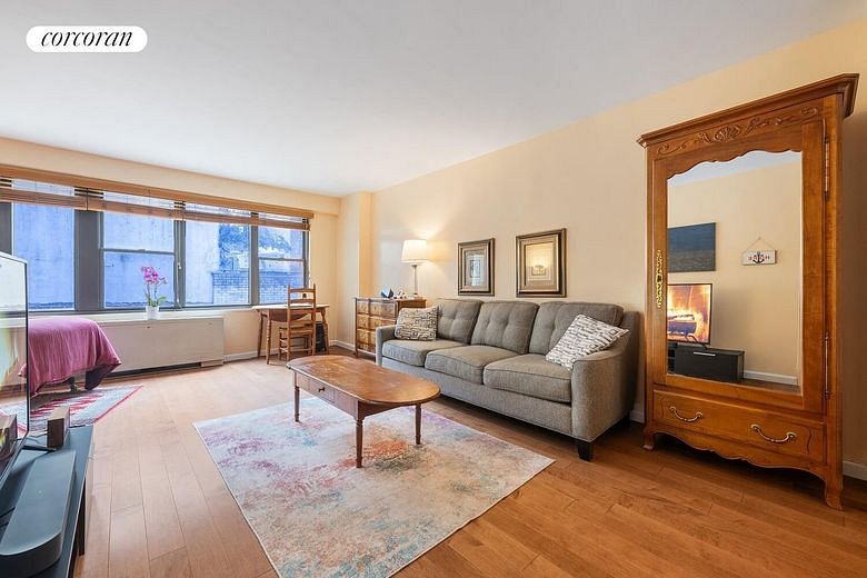 120 East 90th Street #2A