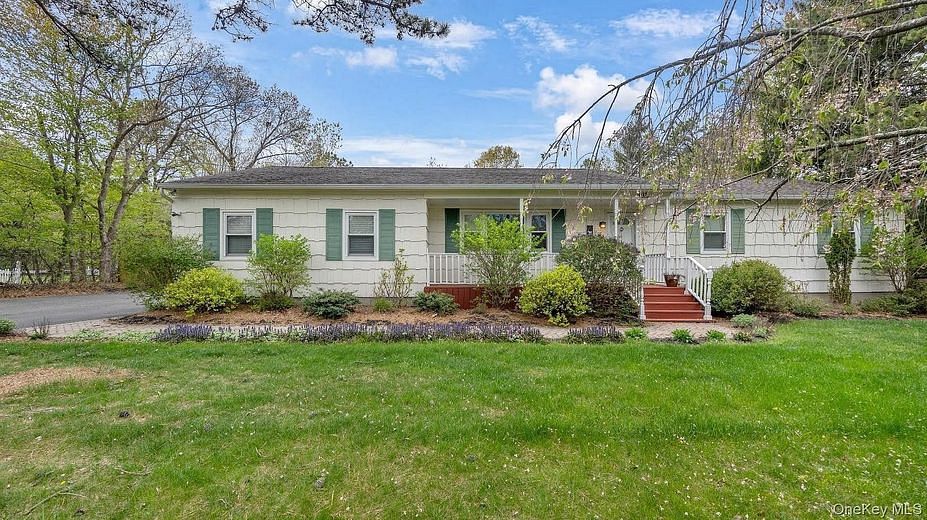 120 Helme Avenue