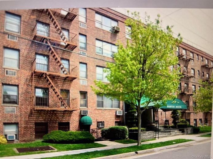 120 Horton Highway #A-12