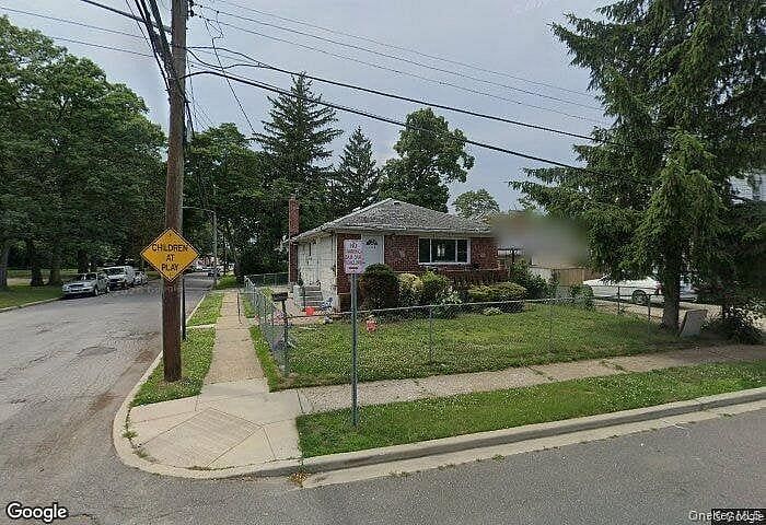 120 Newbold Avenue