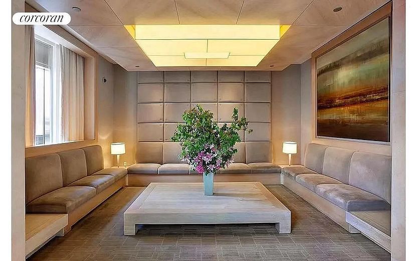 120 Riverside Boulevard #5L