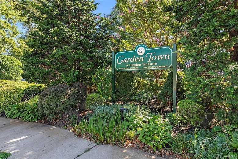 1203 E Broadway #G22