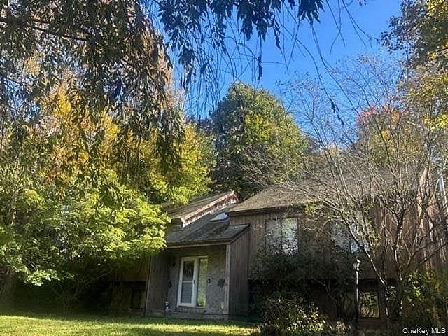 1203 OLD POST RD RTE 35