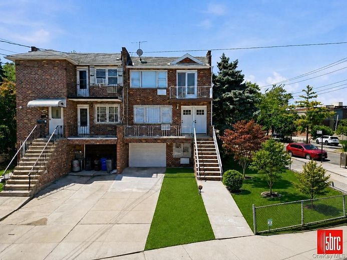 1204 E 72nd Street