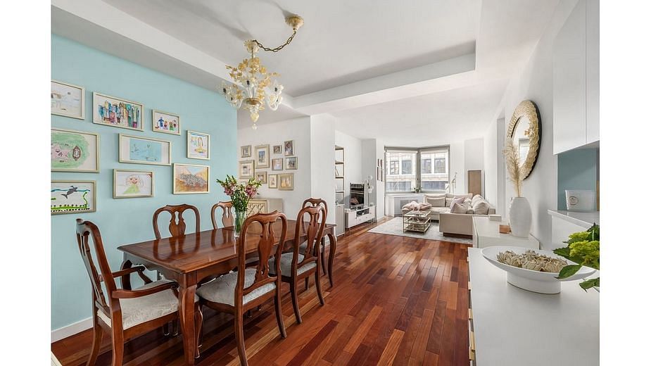 121 East 23rd Street #14C