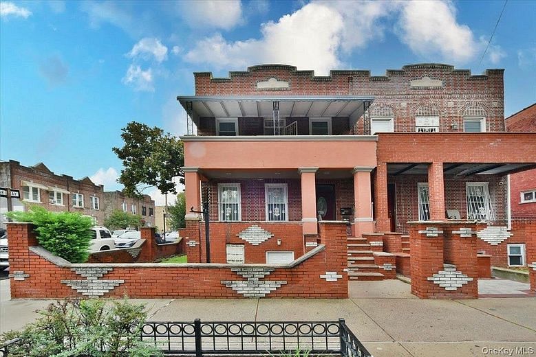 121 Riverdale Avenue