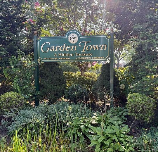 1211 E Broadway #C-24