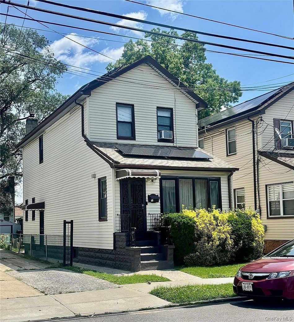 12133 Grayson Street