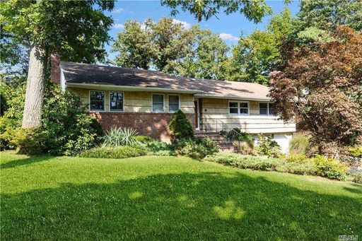 Image 1 of 23 for 20 Canna Drive in Long Island, Hauppauge, NY, 11788