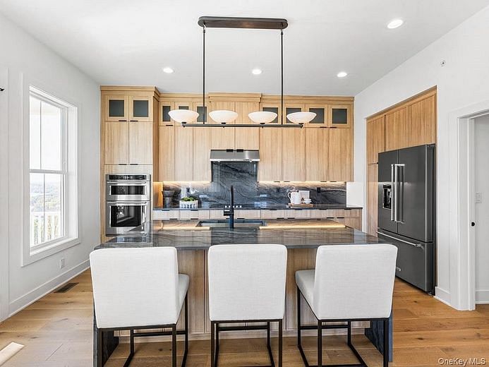 122 Captain Esposito Lane #7