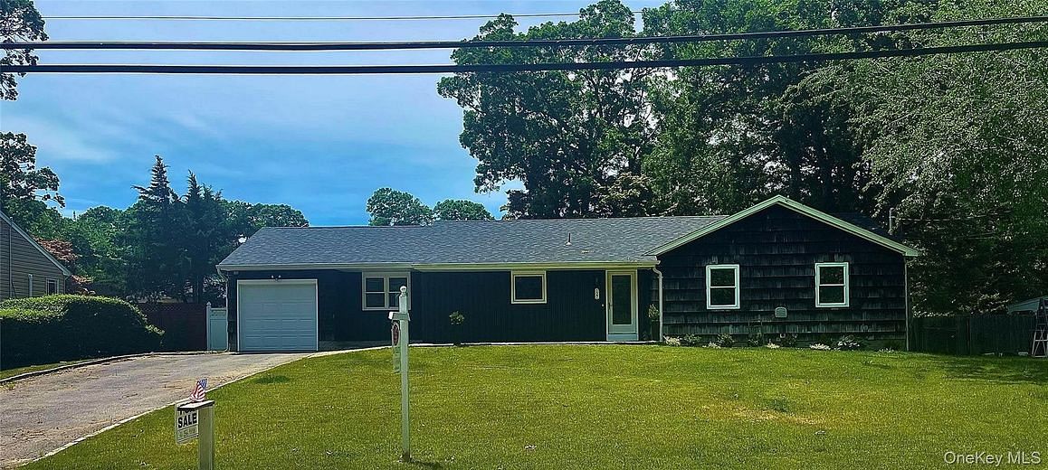 122 Rocky Point Landing Road