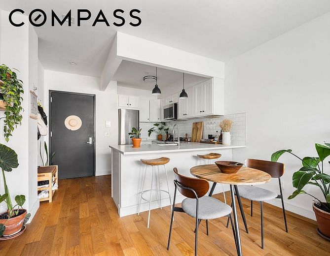 1229 Putnam Avenue #3B