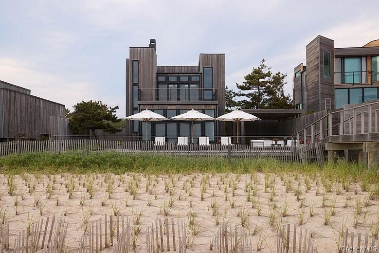 122A Ocean Walk
