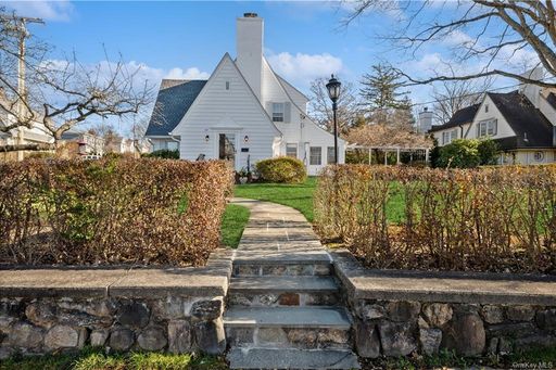 Image 1 of 36 for 123 Beach Avenue in Westchester, Mamaroneck, NY, 10538